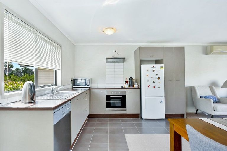 Photo of property in St Claire Village, 38/172 Mcleod Road, Te Atatu South, Auckland, 0610