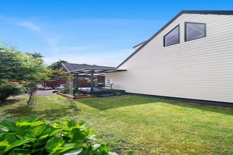 Photo of property in 28b Ross Martin Court, Conifer Grove, Takanini, 2112