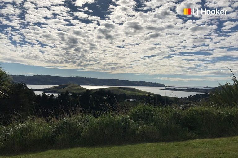 Photo of property in 1588 Highcliff Road, Portobello, Dunedin, 9014