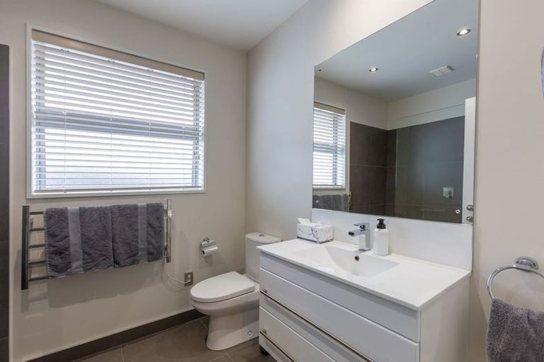 Photo of property in 6 Mappleton Avenue, Burnside, Christchurch, 8053