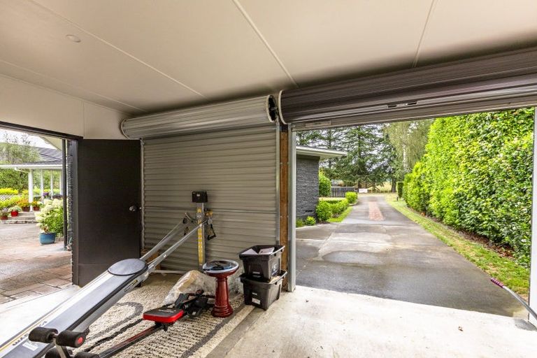 Photo of property in 42 Iona Road, Havelock North, 4130