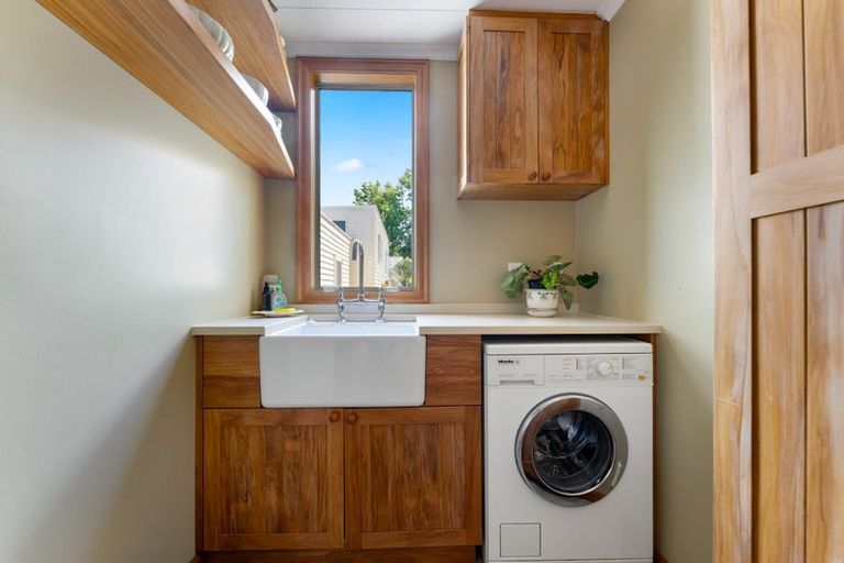 Photo of property in 18 Cliff Road, Tasman, Upper Moutere, 7173