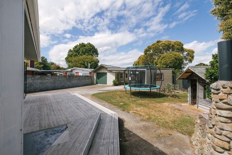 Photo of property in 27 Cavendish Crescent, Awapuni, Palmerston North, 4412