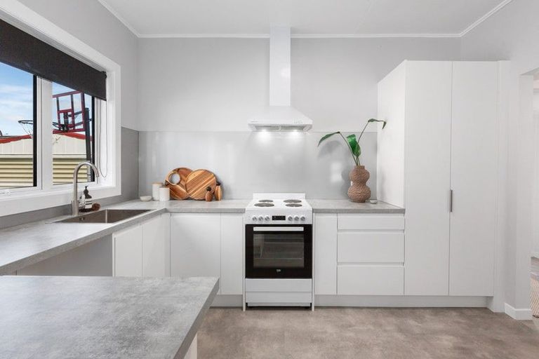 Photo of property in 11 Hobart Street, Miramar, Wellington, 6022