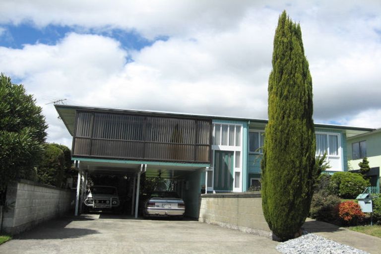 Photo of property in 44 Fergusson Street, Stoke, Nelson, 7011