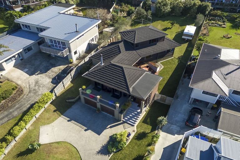 Photo of property in 23 Alexander Street, Cockle Bay, Auckland, 2014