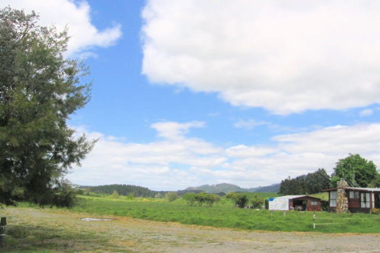 Photo of property in 66 The Crescent, Waihi Beach, 3611