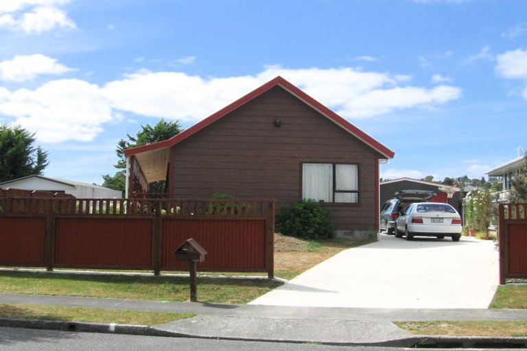 Photo of property in 8 Memphis Grove, Totara Park, Upper Hutt, 5018