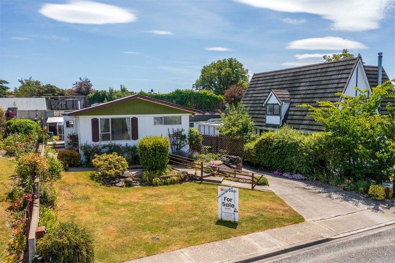 Photo of property in 4 Hart Place, Bridge Hill, Alexandra, 9320