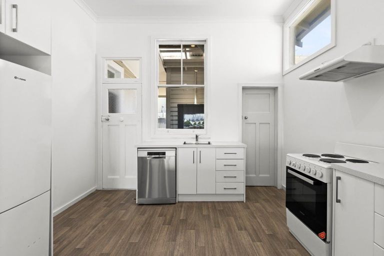 Photo of property in 540 Hastings Street, Napier South, Napier, 4110