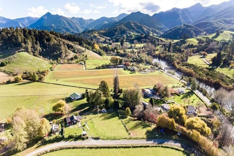 Photo of property in 1431 Motueka Valley Highway, Ngatimoti, Motueka, 7196