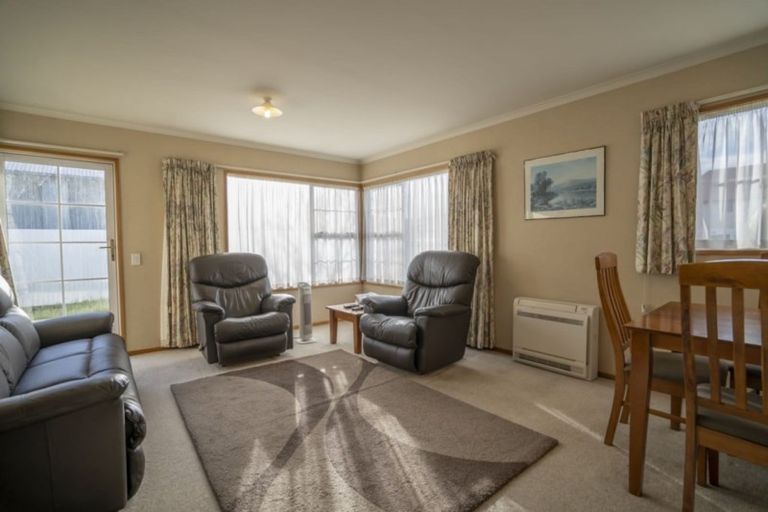 Photo of property in 2h Macmaster Street, Richmond, Invercargill, 9810