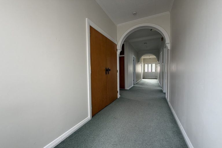 Photo of property in 39 Argentine Avenue, Miramar, Wellington, 6022