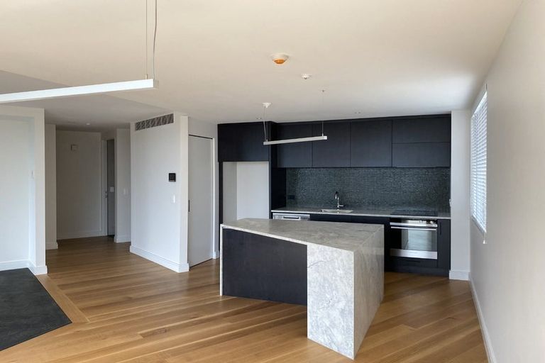 Photo of property in 202/15 Rawene Road, Birkenhead, Auckland, 0626