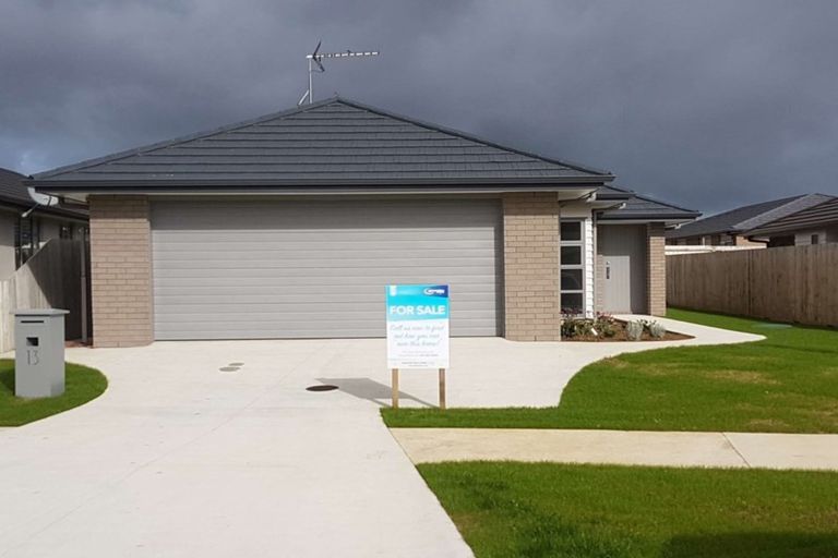 Photo of property in 13 Makatiti Street, Pukekohe, 2120