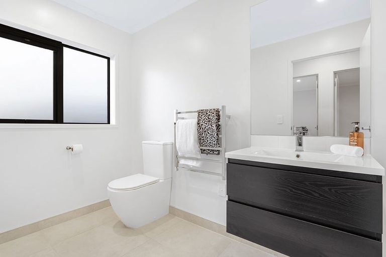 Photo of property in 2 Tupuke Lane, Horotiu, Hamilton, 3288