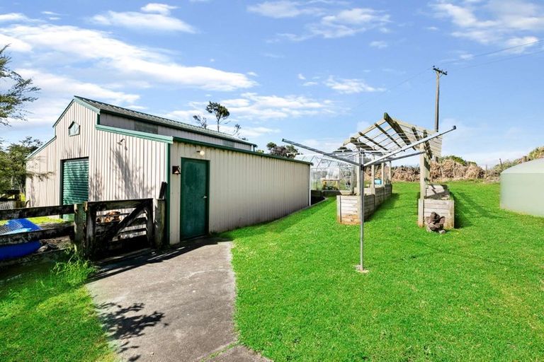 Photo of property in 360 Mclachlan Road, Kaukapakapa, Warkworth, 0984
