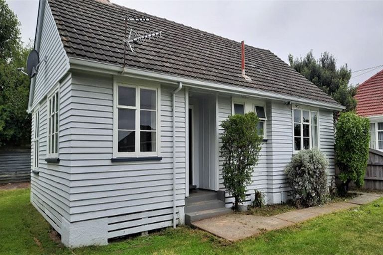 Photo of property in 184 Langdons Road, Northcote, Christchurch, 8052