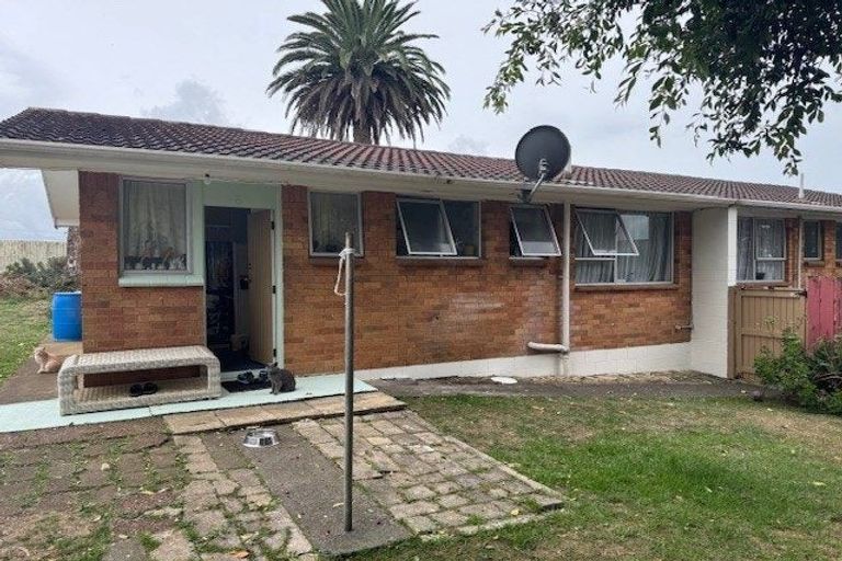 Photo of property in 8/5 Deering Place, Papatoetoe, Auckland, 2025