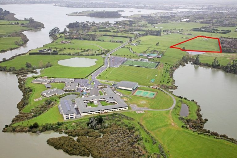 Photo of property in 36 Oakland Road, Karaka, Papakura, 2113