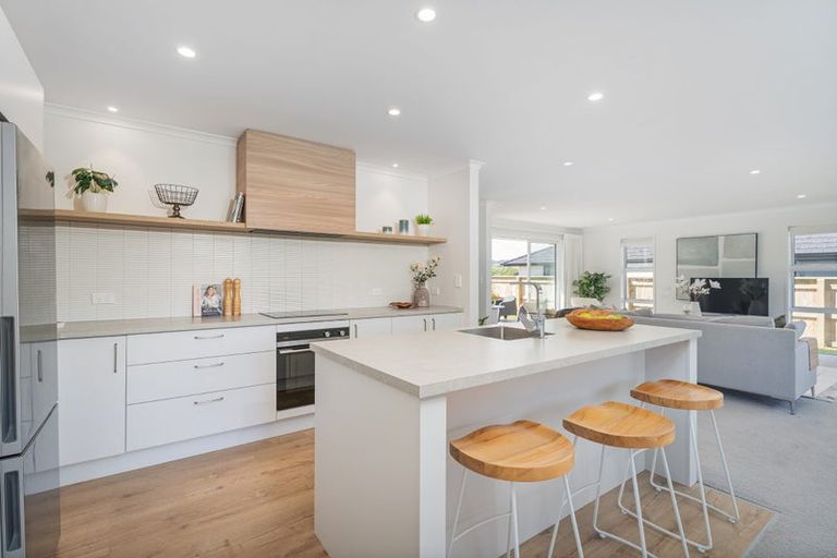 Photo of property in 263 Kupe Drive, Whitianga, 3510