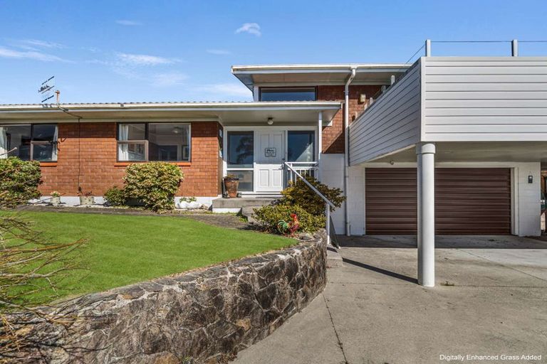 Photo of property in 7 Burton Place, Owhata, Rotorua, 3010