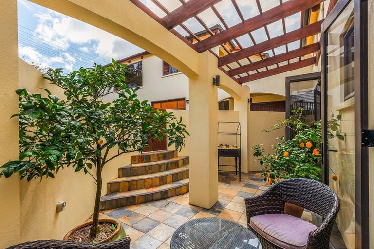 Photo of property in 47 Wakeman Road, Acacia Bay, Taupo, 3330