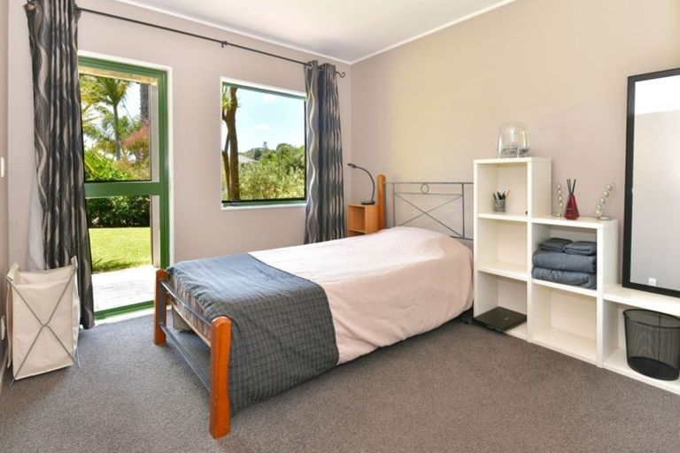 Photo of property in 18 Whale Cove, Stanmore Bay, Whangaparaoa, 0932