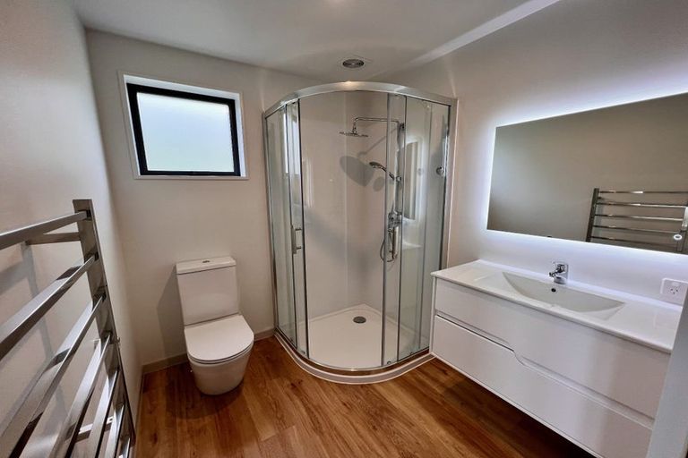 Photo of property in 3 Muster Road, Jacks Point, 9371