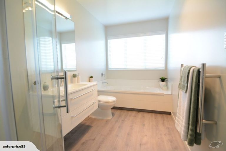 Photo of property in 30 Kingsbridge West, Burwood, Christchurch, 8083