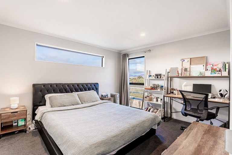 Photo of property in 20 George West Square West, Wigram, Christchurch, 8025