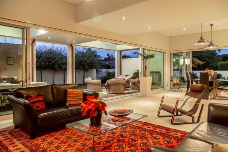 Photo of property in 10 Westwood Avenue, Greytown, 5712