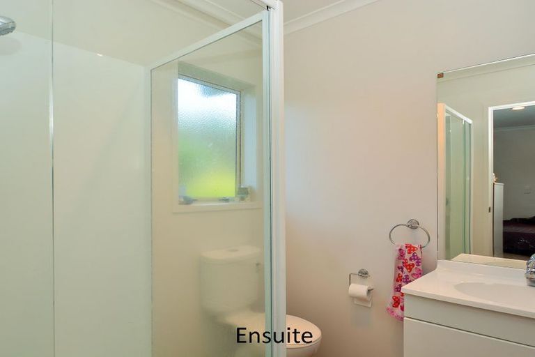 Photo of property in 15/19 Glencarron Place, Bethlehem, Tauranga, 3110