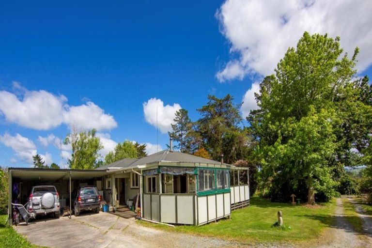 Photo of property in 617 Whakapirau Road, Whakapirau, Maungaturoto, 0583
