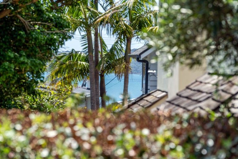 Photo of property in 2/12 Maleme Avenue, Belmont, Auckland, 0622