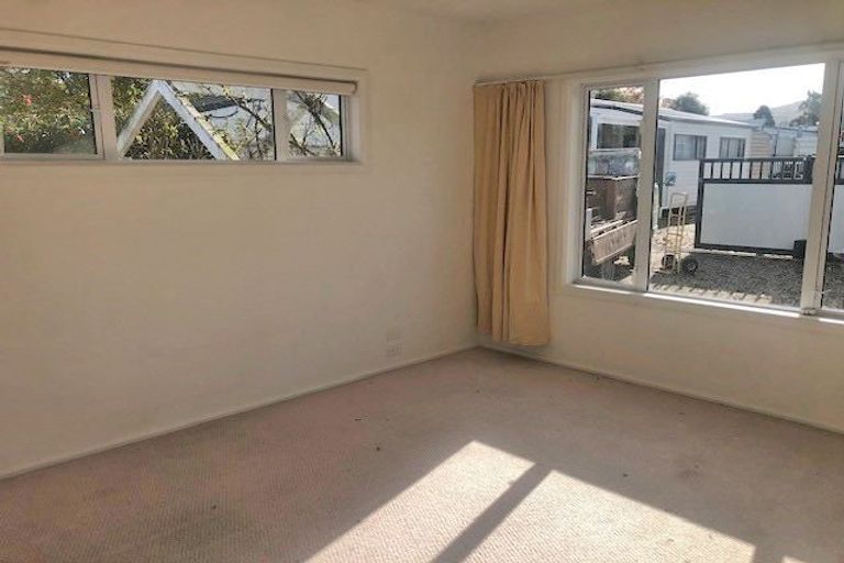 Photo of property in 75a Main Street, Oxford, 7430