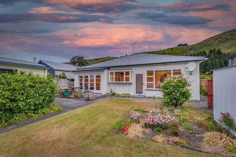 Photo of property in 22 Clark Street, Sumner, Christchurch, 8081