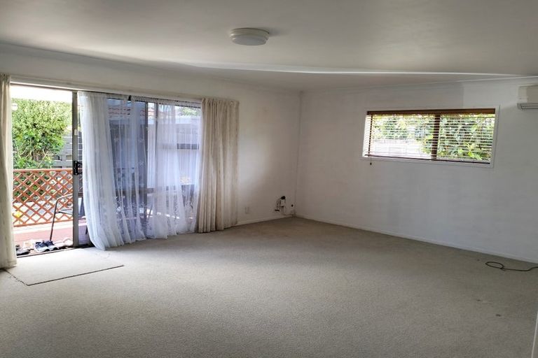 Photo of property in 16a Manse Road, Pahurehure, Papakura, 2113