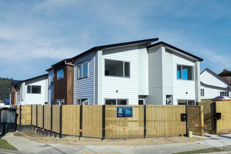 Photo of property in 105 Main Road, Wainuiomata, Lower Hutt, 5014