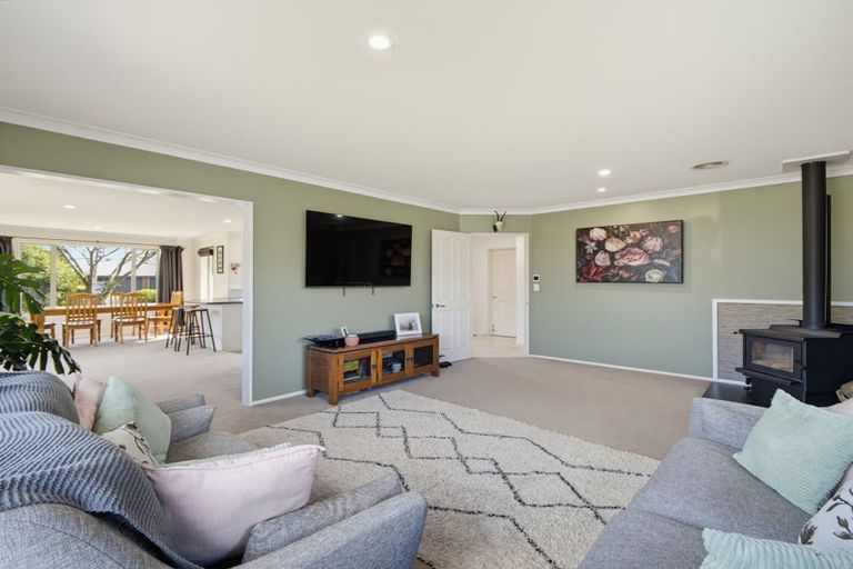 Photo of property in 11 Wyber Place, Kaiapoi, 7630