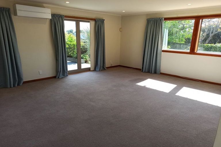 Photo of property in 45 Hackthorne Road, Cashmere, Christchurch, 8022