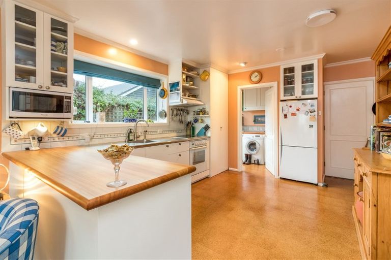 Photo of property in 5 Carruthers Street, Ilam, Christchurch, 8041