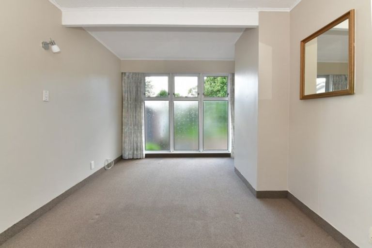 Photo of property in 425 Hibiscus Coast Highway, Orewa, 0931