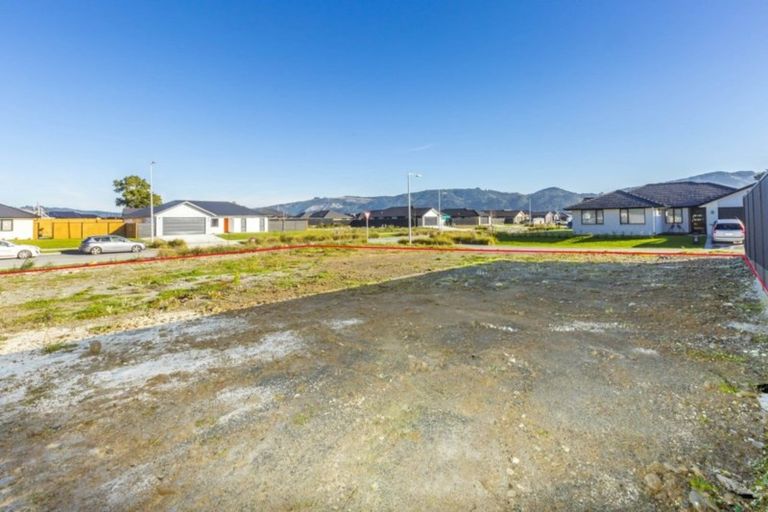 Photo of property in 22 Hopkirk Avenue, Wallaceville, Upper Hutt, 5018