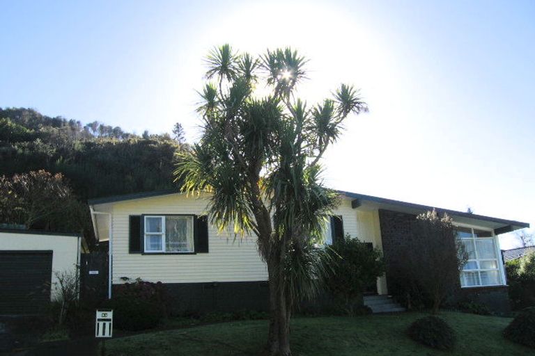 Photo of property in 11 Waipuna Grove, Stokes Valley, Lower Hutt, 5019