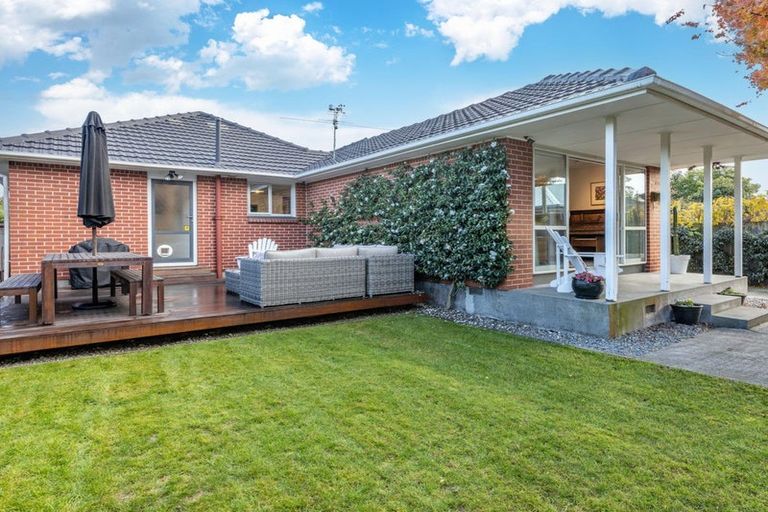 Photo of property in 50 Fovant Street, Russley, Christchurch, 8042