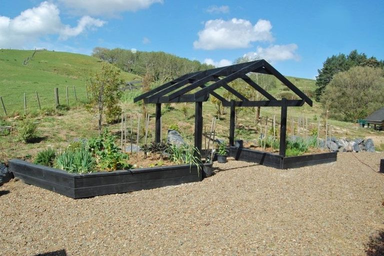 Photo of property in Dunkerron Farm, 852 Oneriri Road, Kaiwaka, 0573