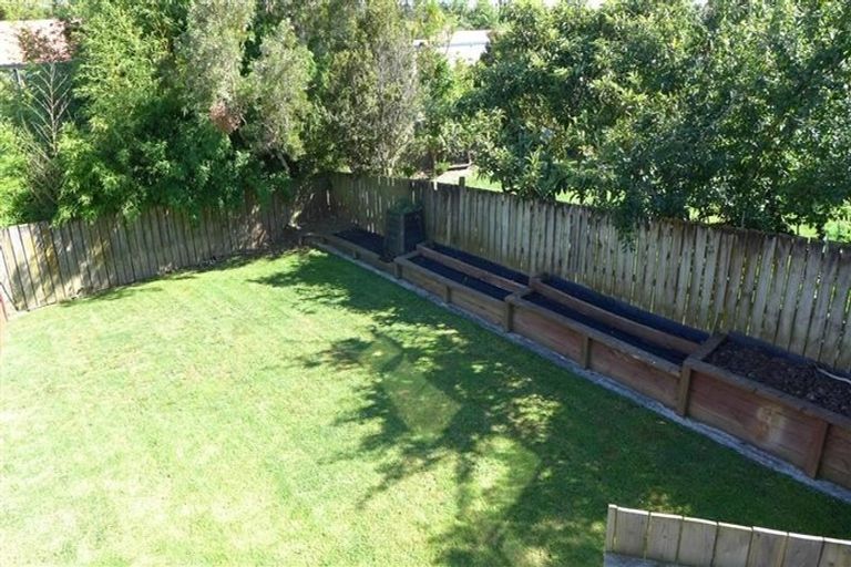 Photo of property in 1/130 Colwill Road, Massey, Auckland, 0614