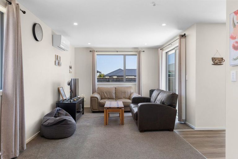 Photo of property in 6 Fagan Street, Sanson, 4817