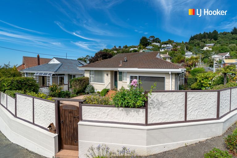 Photo of property in 11 Mavis Street, Saint Clair, Dunedin, 9012